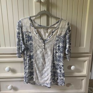 Super cute Lucky Brand shirt